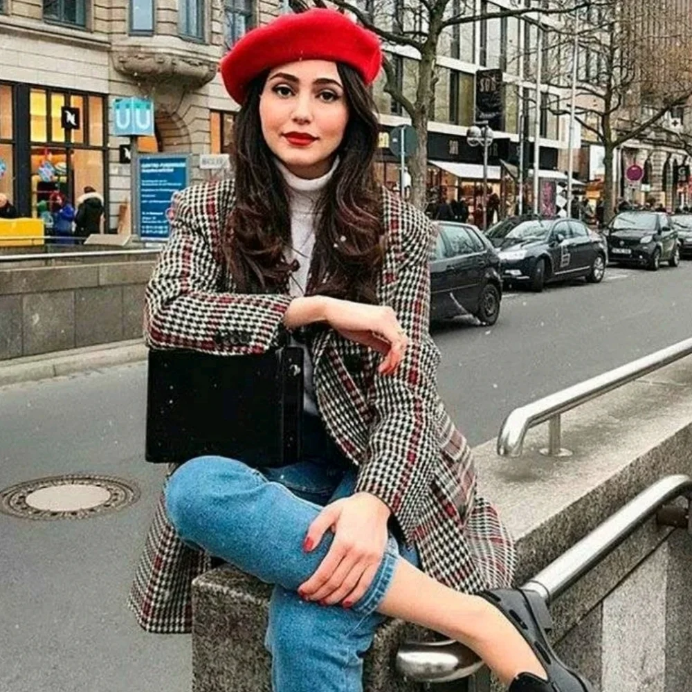 Women's Red Wool Blend French Beret Hat Parisian Fall Winter Classic preppy